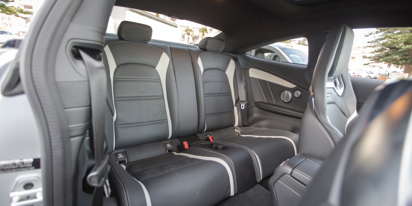 20160918%20Mercedes-AMG%20C63%20S%20Coupe%2009.jpg