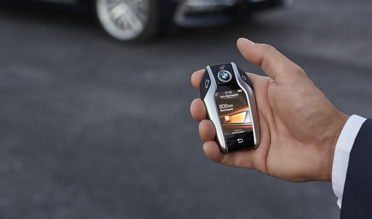 2017_bmw_5-8.jpg